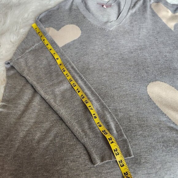 Laurie Felt Sweater XL Cashmere Blend Intarsia V-Neck Heather Grey Hearts - Picture 12 of 15
